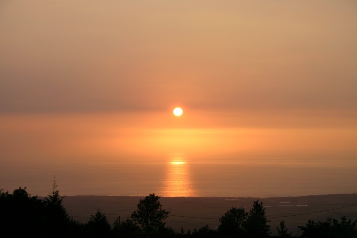 海に沈む夕日がきれいなお宿です